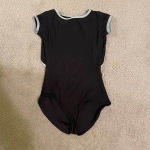 Yumiko Leotard Larissa